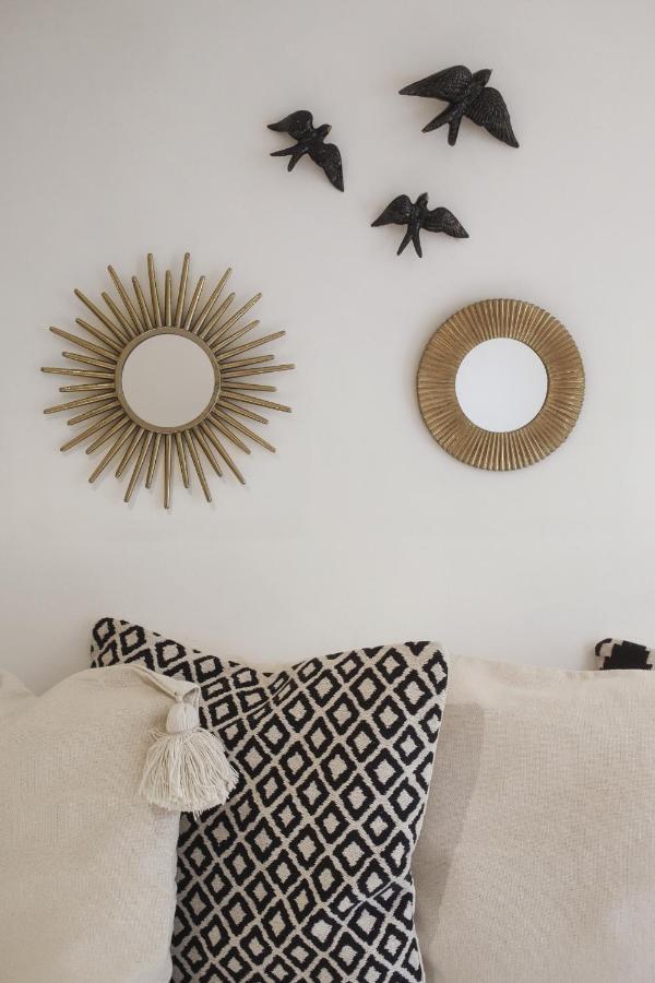 Ferienwohnung Chic Urban Retreat At Downtown With Balcony & Views Lissabon Exterior foto